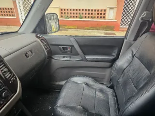 Mitsubishi Montero 2001