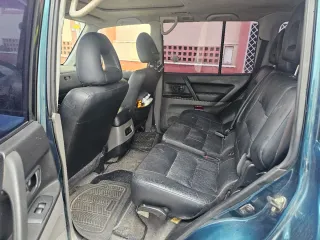 Mitsubishi Montero 2001