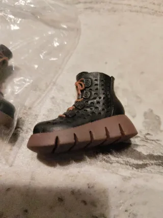 Botas 1/6 Phicen Hot Toys