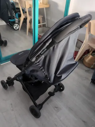Carro de paseo Maxi-Cosi plegable negro
