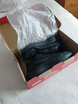 Zapatillas Puma Negras Deportivas. Mujer