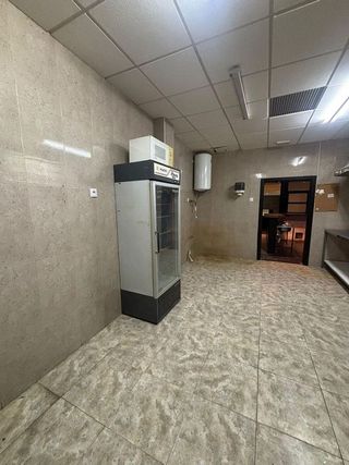 Local comercial en alquiler en Valdepeñas