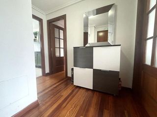 Piso en alquiler en Valdenoja - La Pereda en Santander