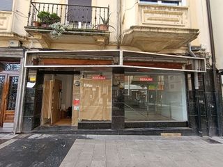 Local comercial en alquiler en Pinar - Anaka - Belaskoenea en Irun