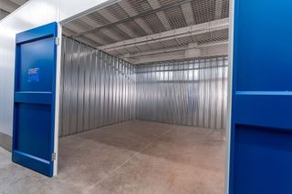 Local comercial en alquiler en Parque Atlántico - Los Arcos - Aeropuerto Viejo en Sevilla