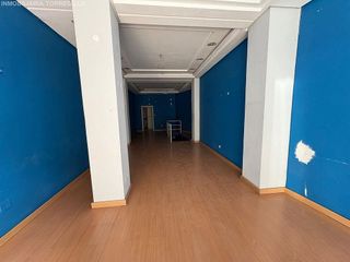 Local comercial en alquiler en Hospital en Valladolid