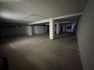 Local comercial en alquiler en Hospital en Valladolid