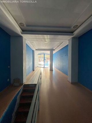 Local comercial en alquiler en Hospital en Valladolid