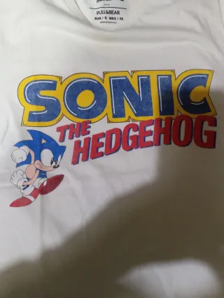 Lote 2 Camisetas: Sonic y Chicago Talla S