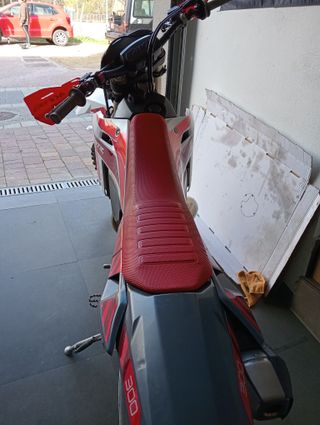 ( Chollo ) Fantic XE 300 Enduro 2024 nueva