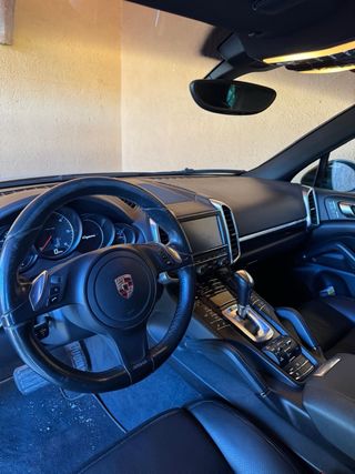 Porsche Cayenne 2013