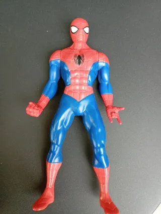 Lote 3 Figuras Marvel Titan Hero Series (30cm)