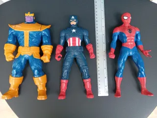 Lote 3 Figuras Marvel Titan Hero Series (30cm)