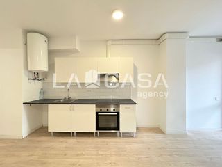 Local comercial en venta en Sant Andreu de Palomar en Barcelona