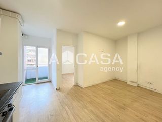 Local comercial en venta en Sant Andreu de Palomar en Barcelona