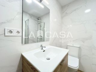 Local comercial en venta en Sant Andreu de Palomar en Barcelona