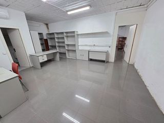 Local comercial en alquiler en El Poble Sec en Igualada