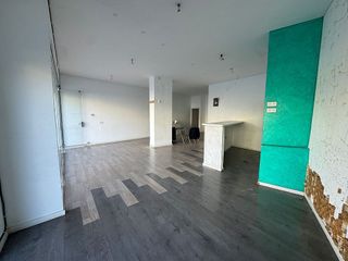 Local comercial en venta en Perchel Norte - La Trinidad en Málaga