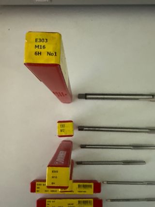 Maschi Dormer E303 macchina filettatura fori ciech