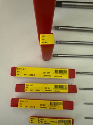 Maschi Dormer E303 macchina filettatura fori ciech