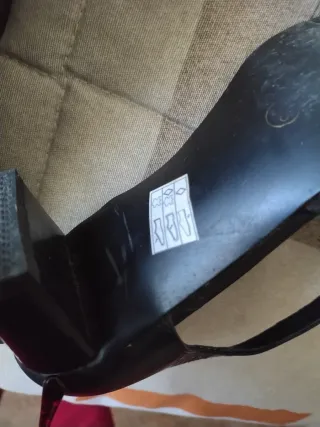 Zapatos de salón piel negros talla 38