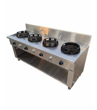 Cocina industrial 4 fuegos con grifo