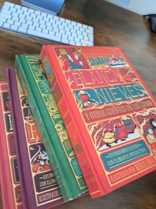 Blancanieves: y otros cuentos de los Grimm