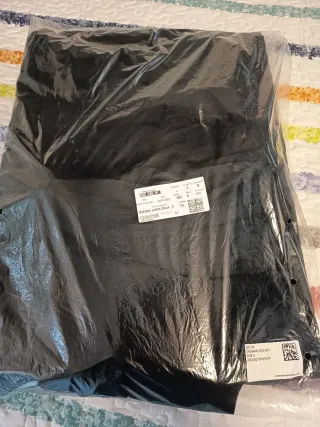 Parka H&M Negra Nueva