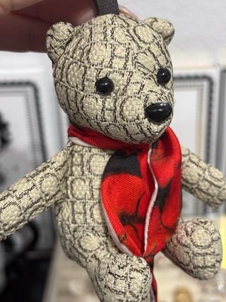 Llavero Oso Carolina Herrera