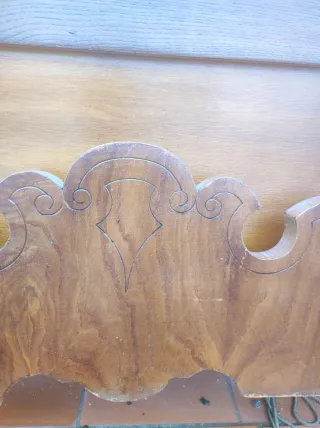 Cama de madera antigua de 90cm