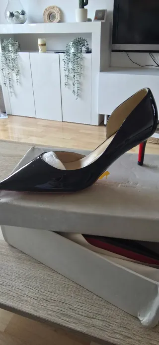 Zapatos charol negros talla 39