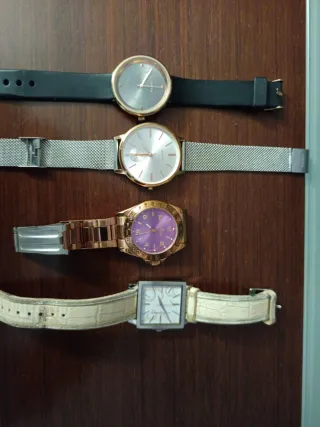 Relojes mujer parfois y Adolfo Domínguez