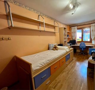 Cama juvenil con cajones y cama supletoria