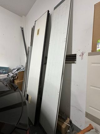 Puerta de garaje con motor