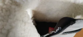 Talla 40 Botines forradas antideslizante.