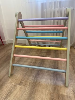 Triángulo de aprendizaje en madera