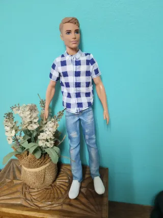 Lote de 4 conjuntos Ken