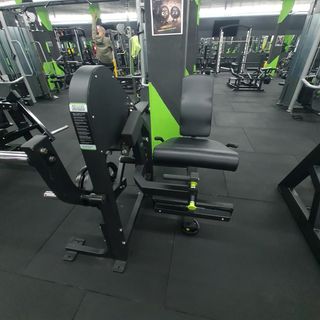 Máquina de gimnasio multifuncional