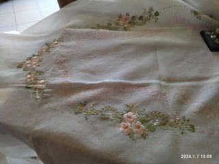 Tovaglia in organza vintage floreale