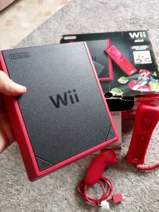 Nintendo Wii Mini Roja + Mario Kart