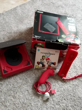 Nintendo Wii Mini Roja + Mario Kart