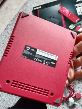 Nintendo Wii Mini Roja + Mario Kart