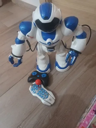 Robot Airbot Inteligente con caja original