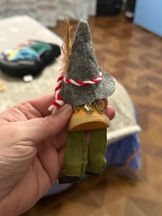 Soprammobili gnomi decorativi