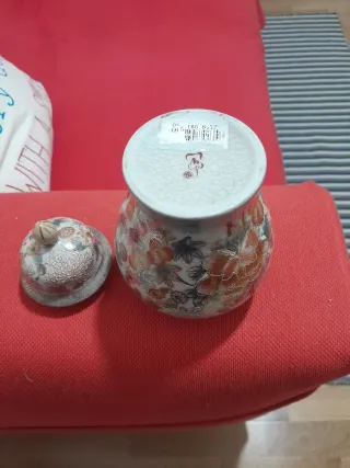 Jarrones y plato Chino Antiguo Decorado