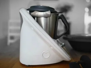 Thermomix TM5 con accesorios
