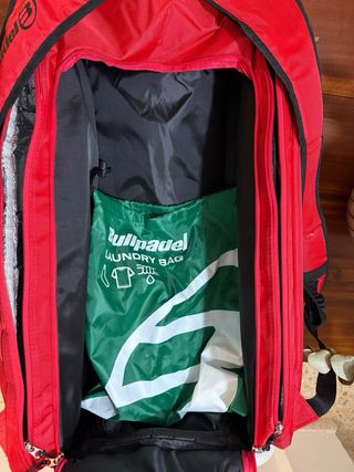 Paletero Bullpadel Xplo Rojo