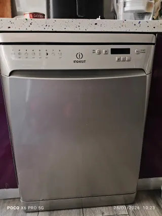Lavavajillas Indesit