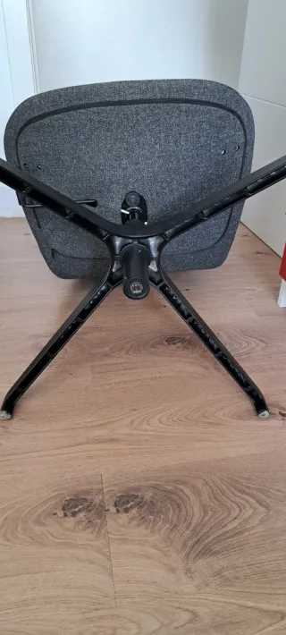 Silla IKEA LÄNGFJÄL gris