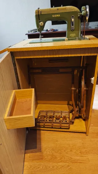 Máquina de coser SIGMA vintage